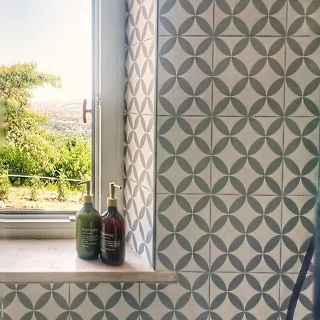 Il Biru شقة Montelupo Albese